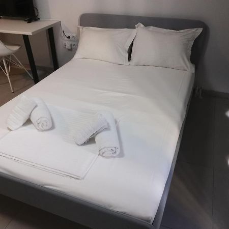 아테네 New Cozy Studio In Aigaleo 아파트 외부 사진