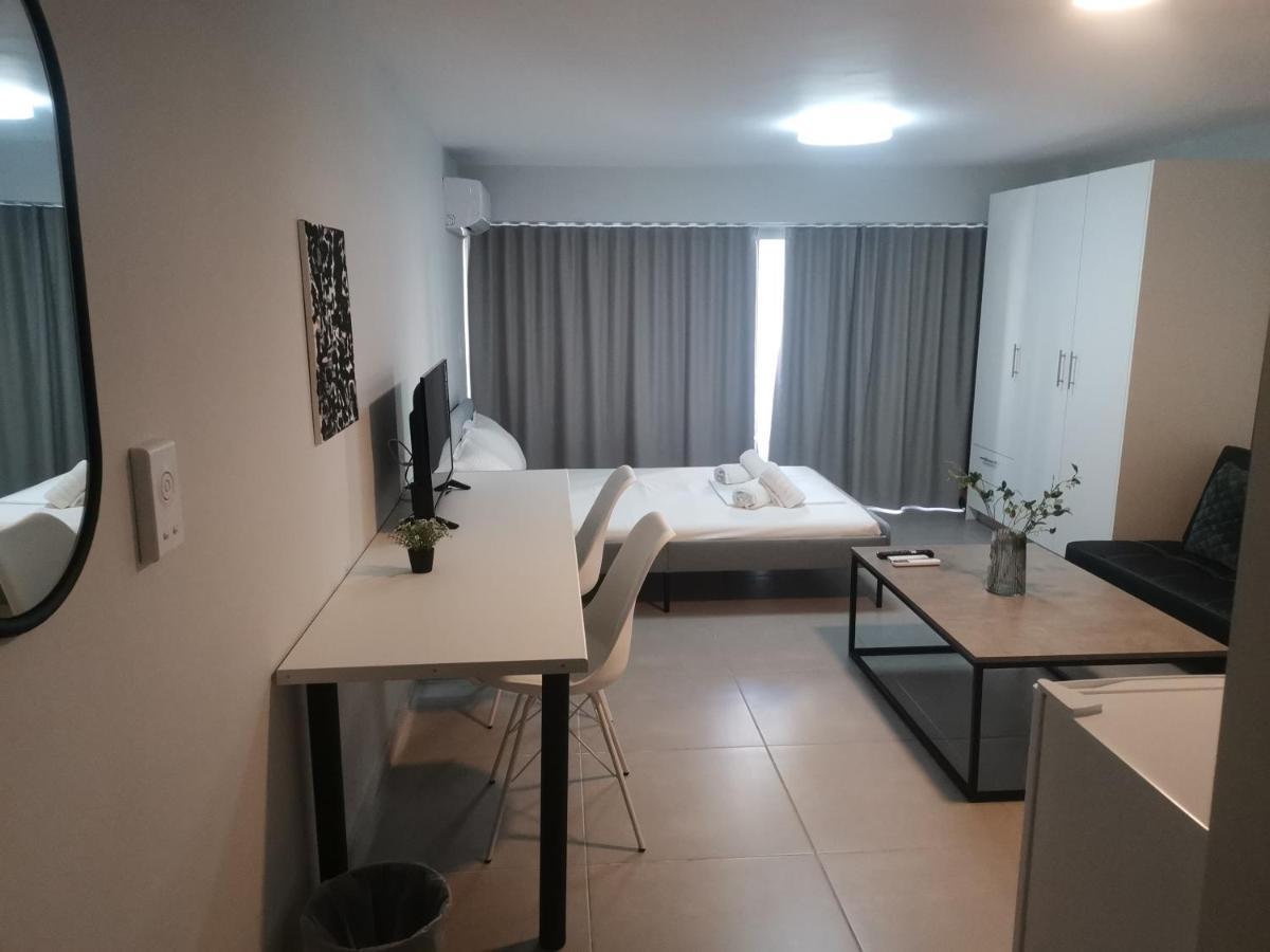 아테네 New Cozy Studio In Aigaleo 아파트 외부 사진